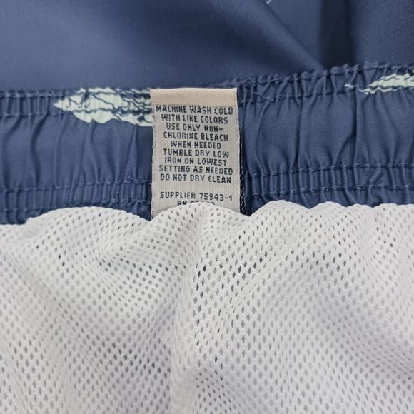 St. johns Bay Men's Swim Trunks Blue White Size L whale print NWT - Picture 6 of 7